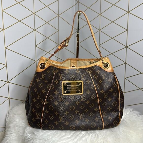 💯Authentic LOUIS VUITTON 
Monogram Galliera PM🍀 - Picture 10 of 17